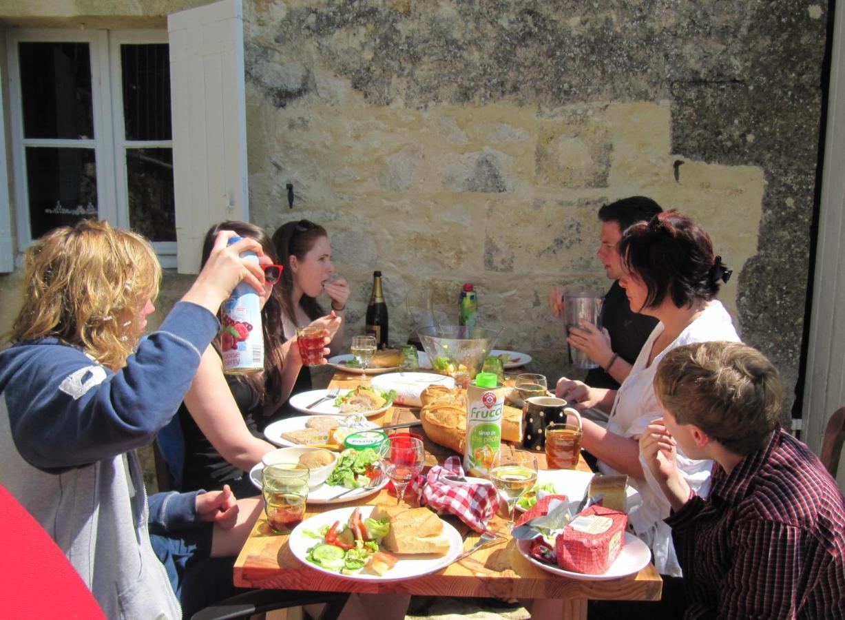 Romantic Gite Nr St Emilion With Private Pool And Views To Die For Pujols  Zewnętrze zdjęcie